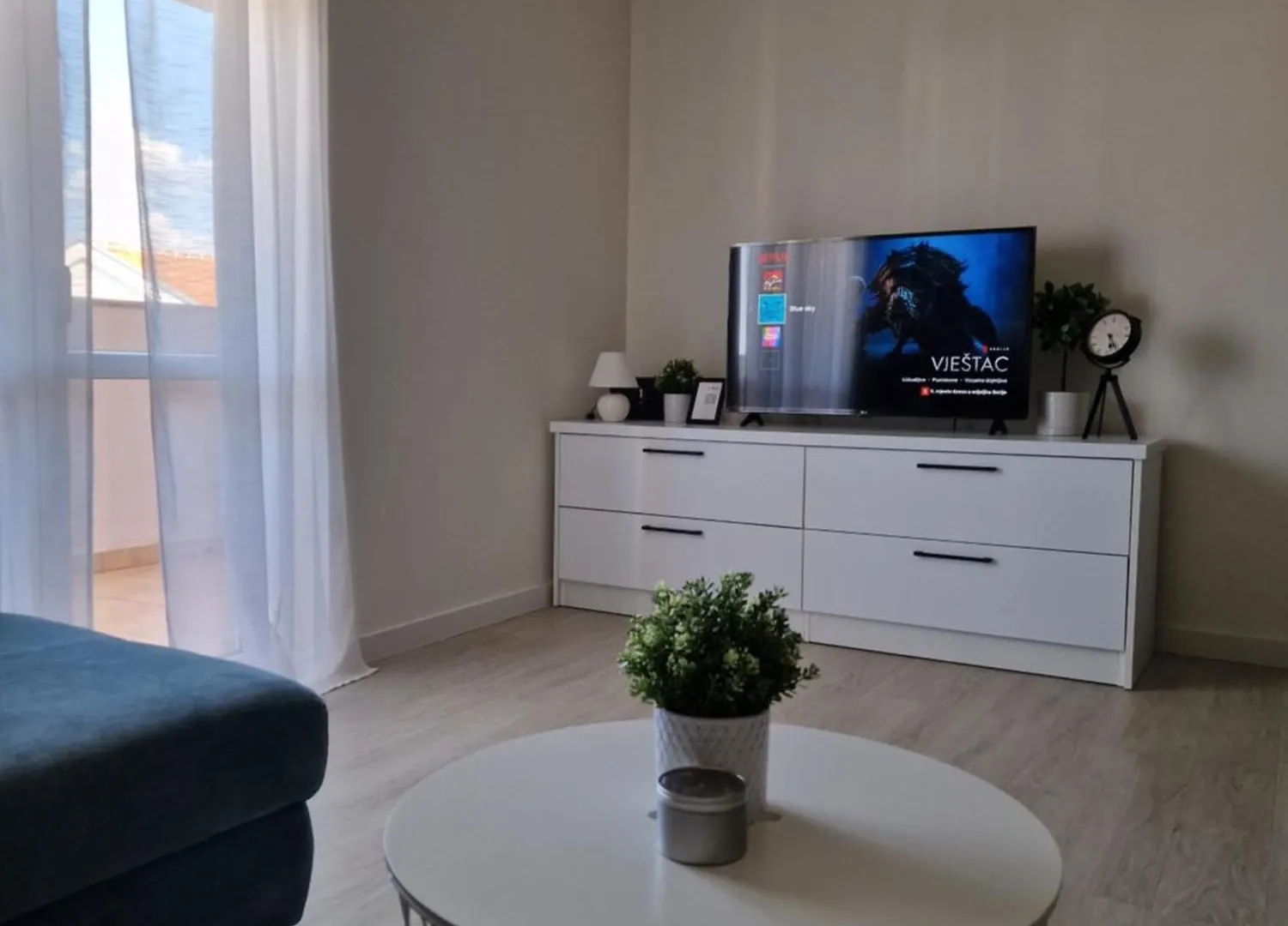 Blue Sky Apartment Pag Town